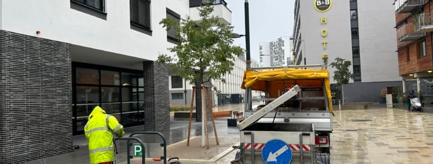 Neue Fahrradstaender werden installiert